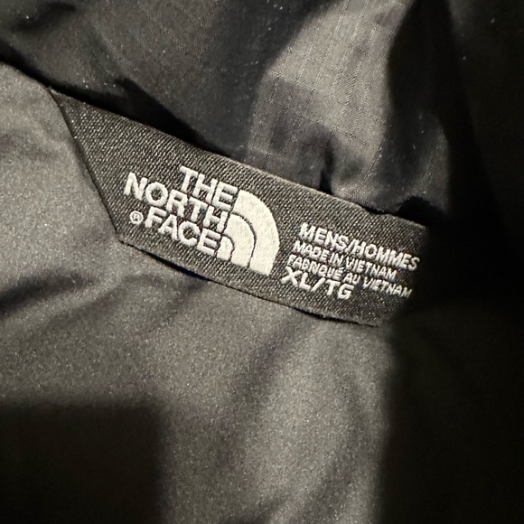 The North Face Puffer Vest XL - Picture 2 of 4